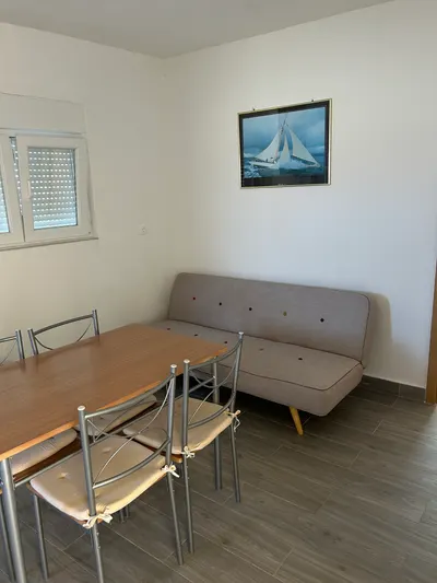 Apartament 5 - 2